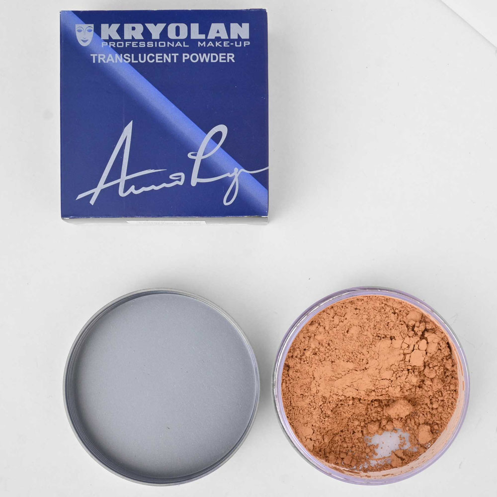 Kryolan Translucent Powder Fs45 25g Translucent Powder is a classical powder preparation characterized by its fineness and high degree of color neutrality. Translucent Powder contains a large share of modified rice starch, unique in its specification. It assures great absorption power and enhances the durability of make-up on the skin. Translucent Powder is outstandingly suited for all professional applications. The fine powder particles produce a comfortable, pleasant wearing feeling.